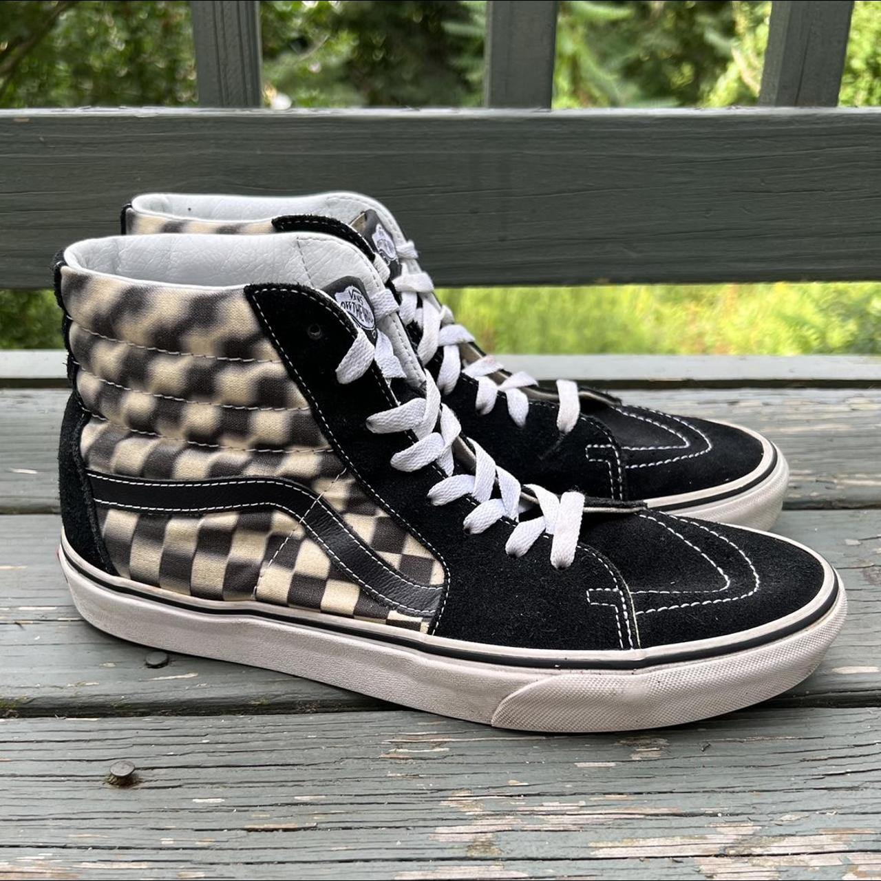 vans sk8 hi checkerboard blur