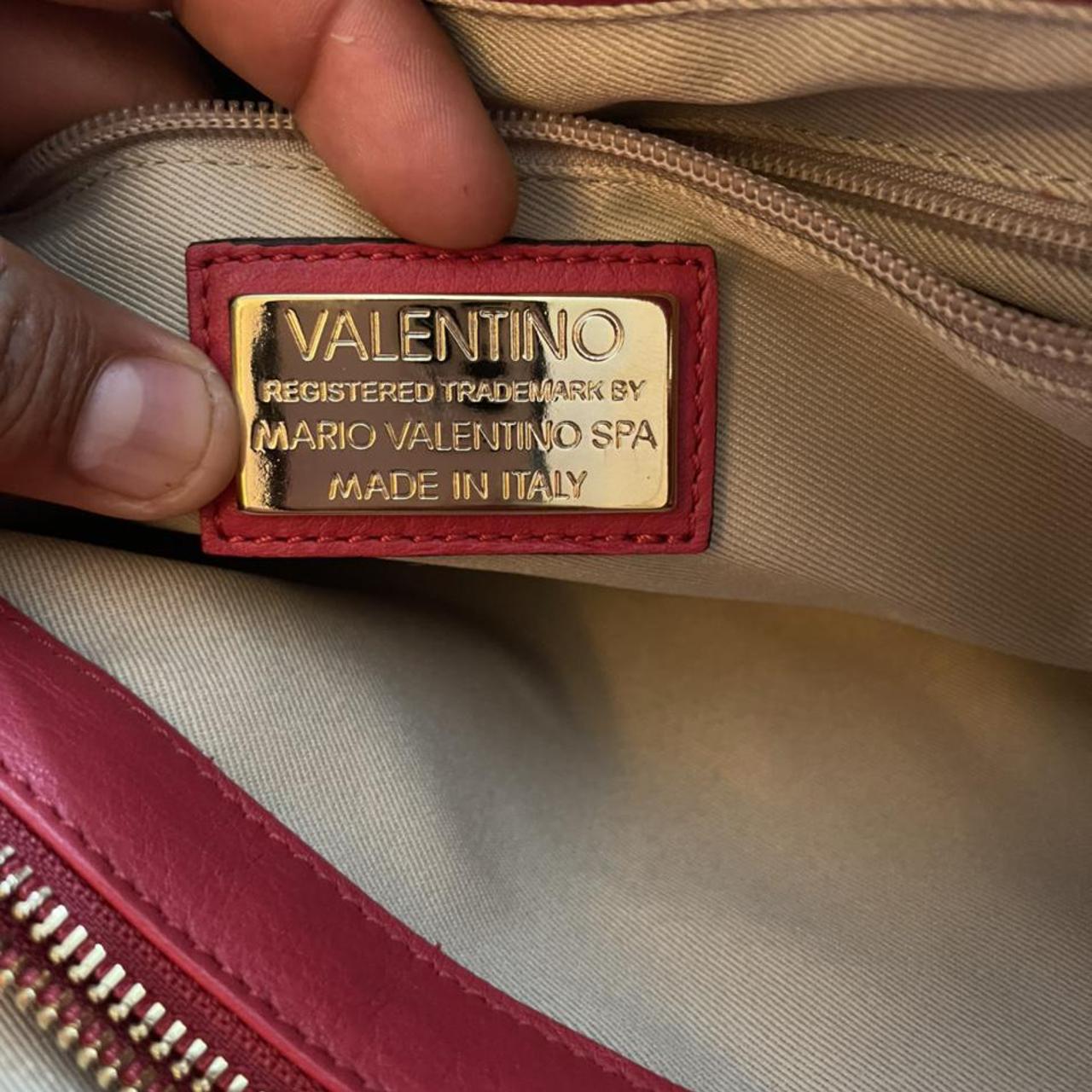 valentino registered trademark by mario valentino spa