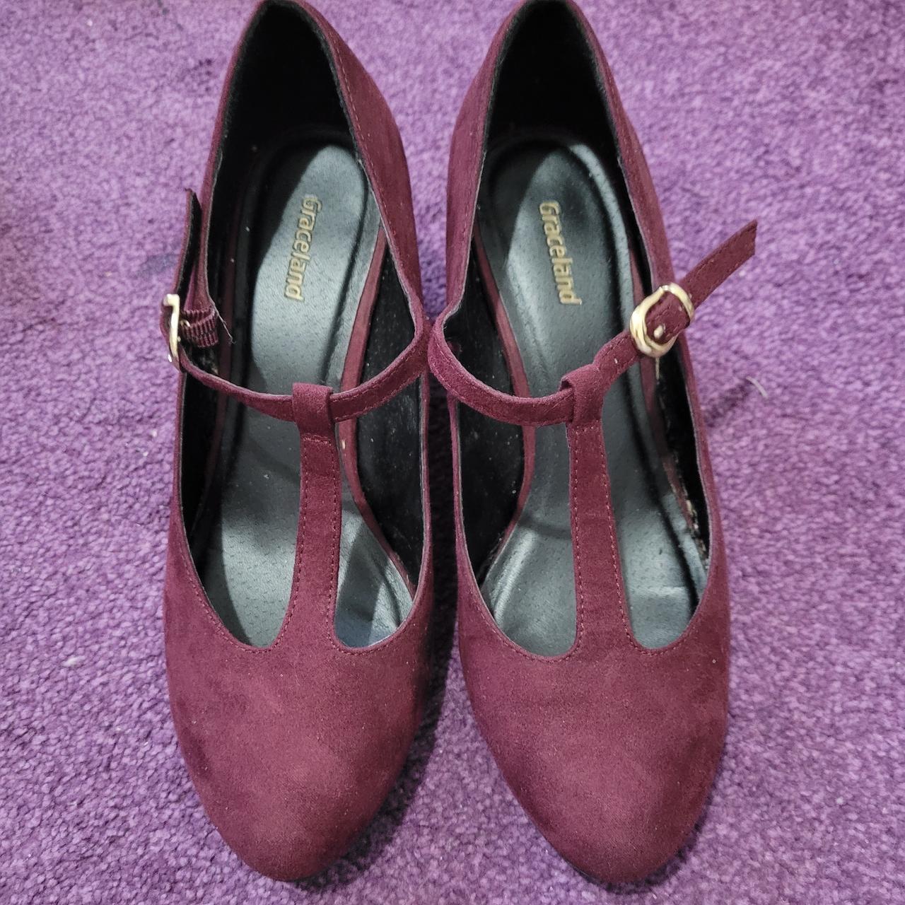 Deichmann graceland burgundy t-bar t strap