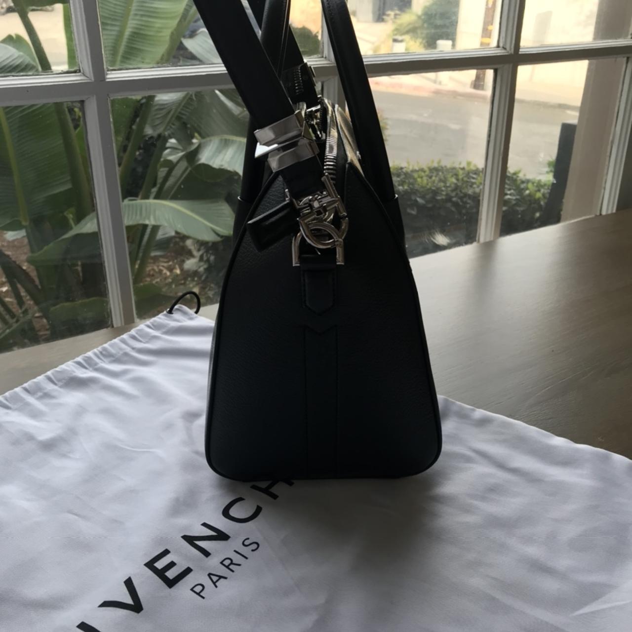 Givenchy Small Antigona Goatskin Sugar Leather Blue Bag