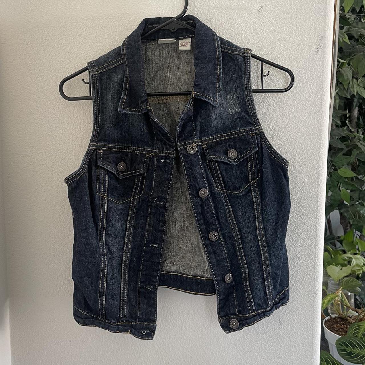 y2k denim vest so so so so cute i love size medium... - Depop