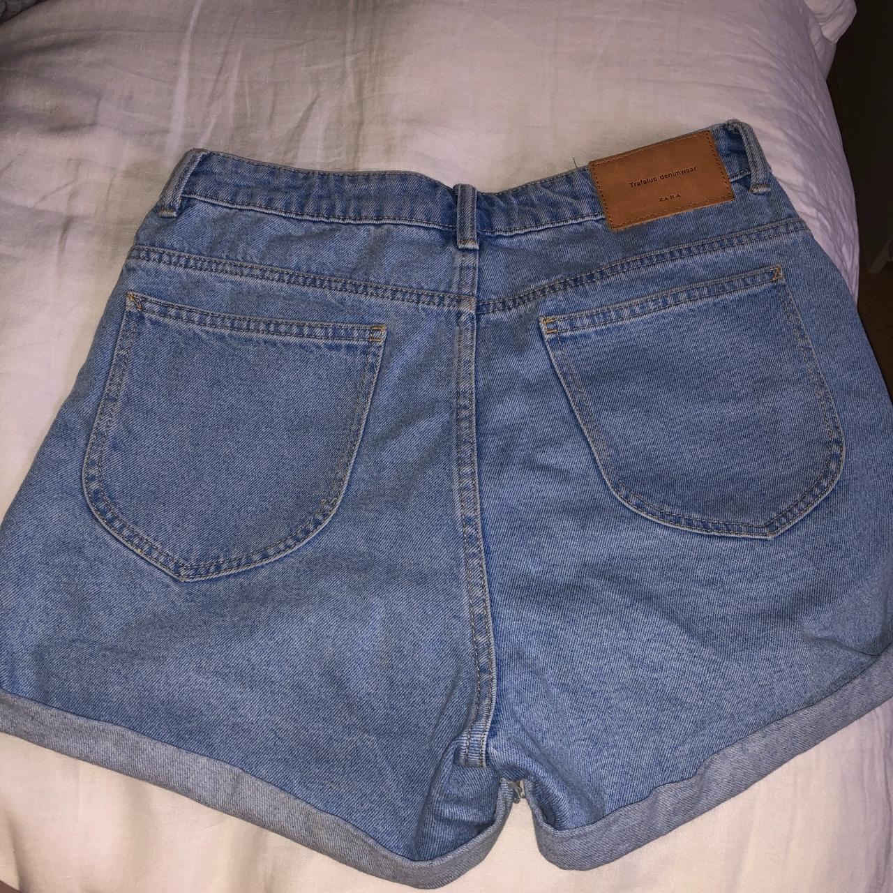 Zara high waisted denim shorts. size euro 38/USA 6... Depop