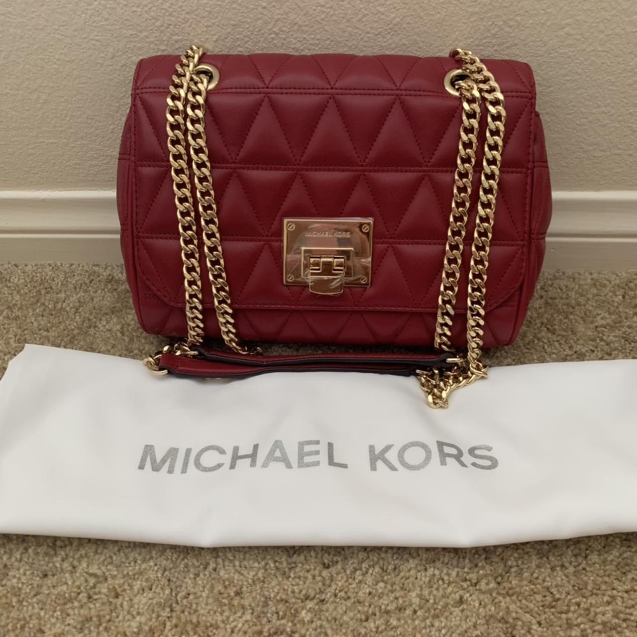 Michael Kors Vivianne quilted bag in the color