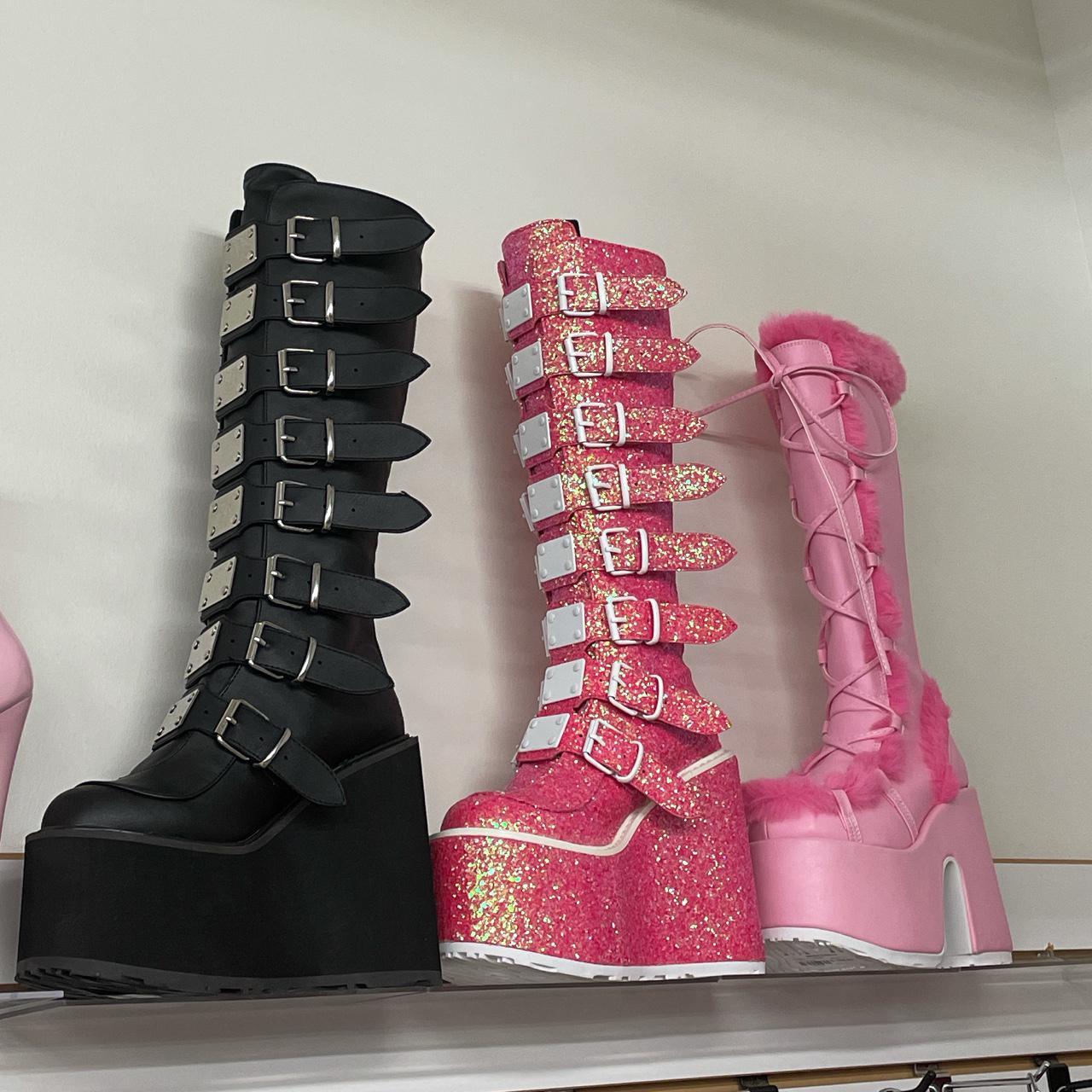 demonia swing 230g pink