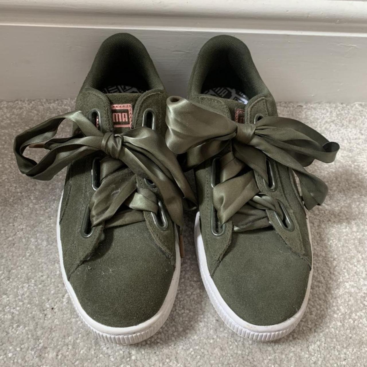 Green and rose sale gold pumas