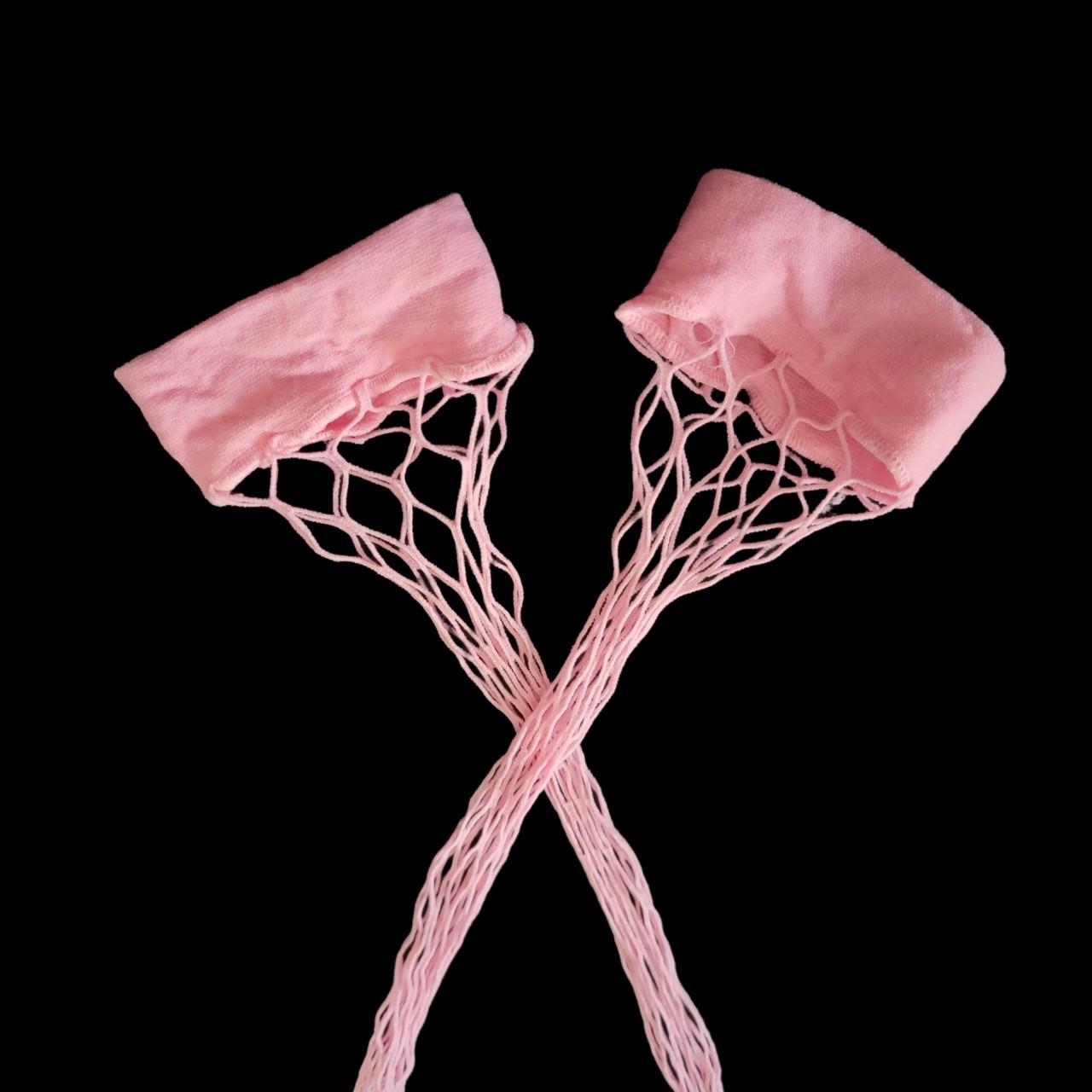 Hot Topic Women's Pink Socks (3)