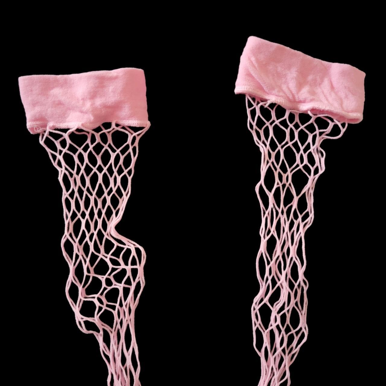 Hot Topic Women's Pink Socks (4)
