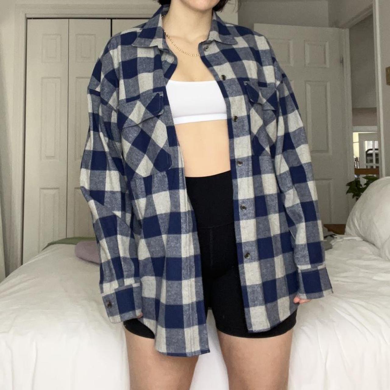 Aritzia the group babaton flannel. Perfect condition... Depop