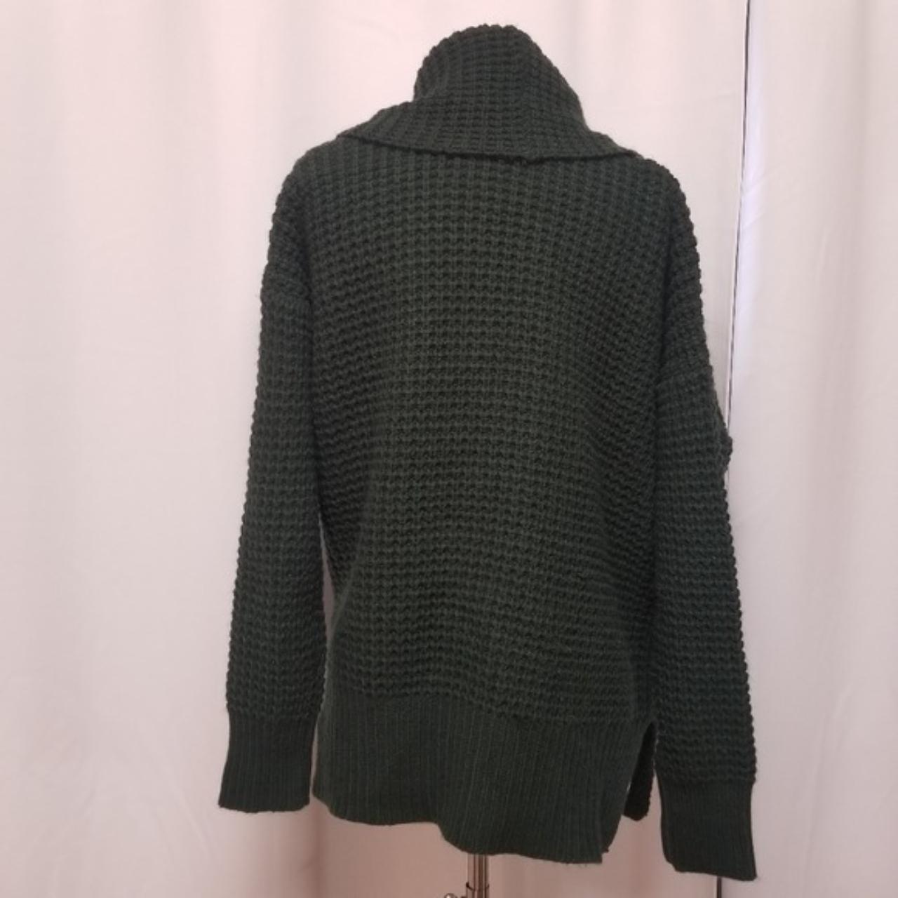 Anthropologie Women's Green Cardigan | Depop