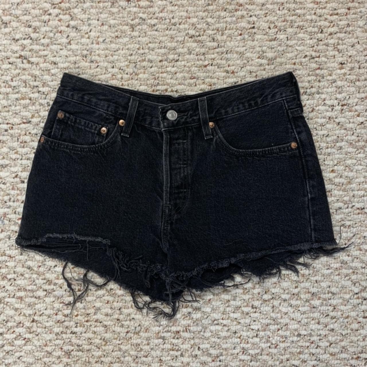 high waisted black shorts levis