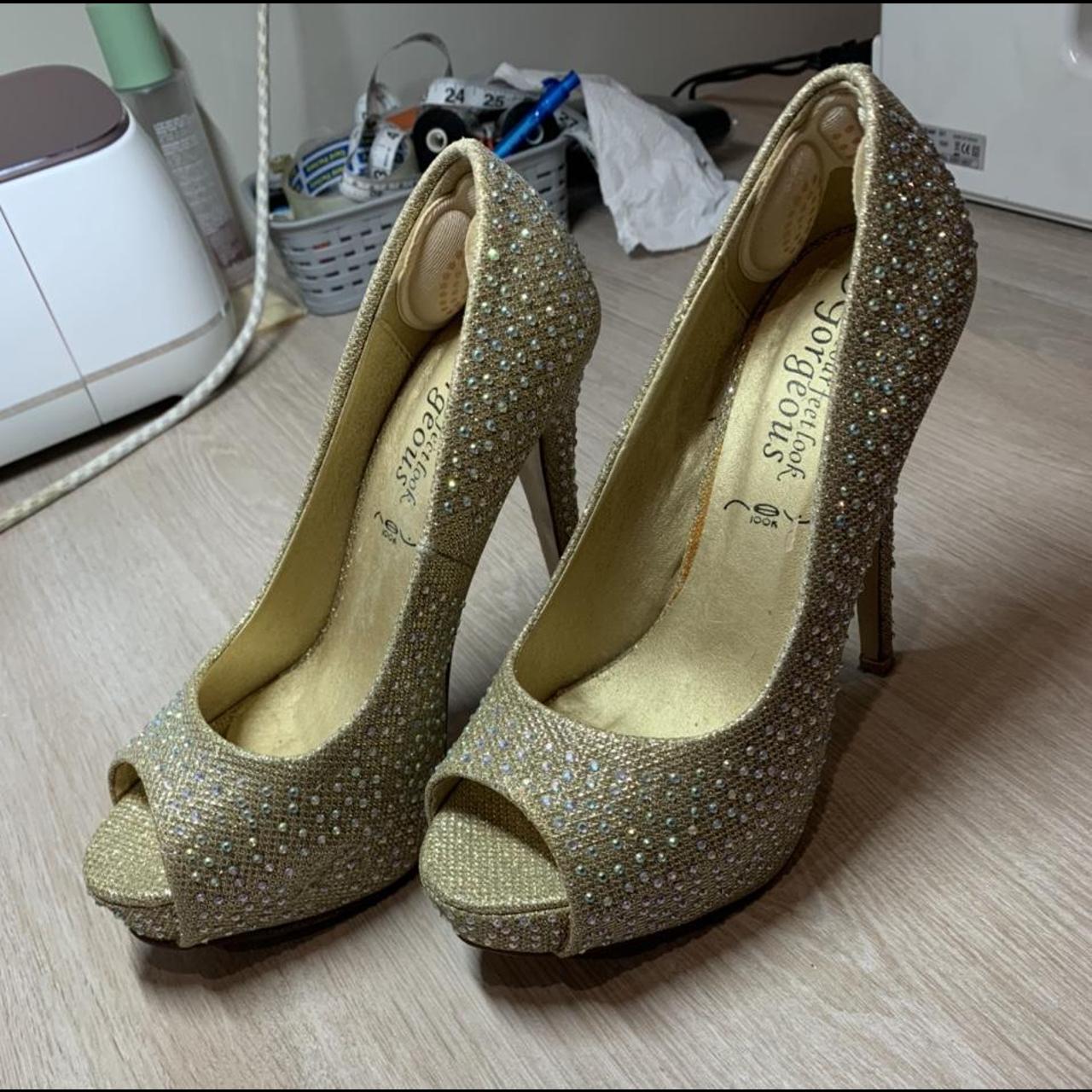 Gold glitter heels new look size 4 Only worn twice,... Depop