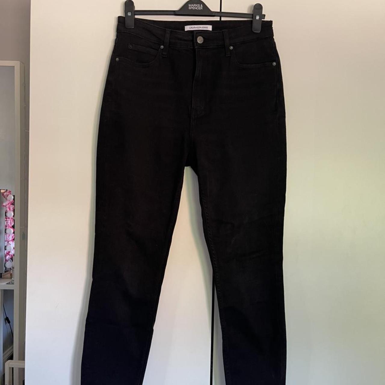 Calvin Klein Women's Black Jeans | Depop