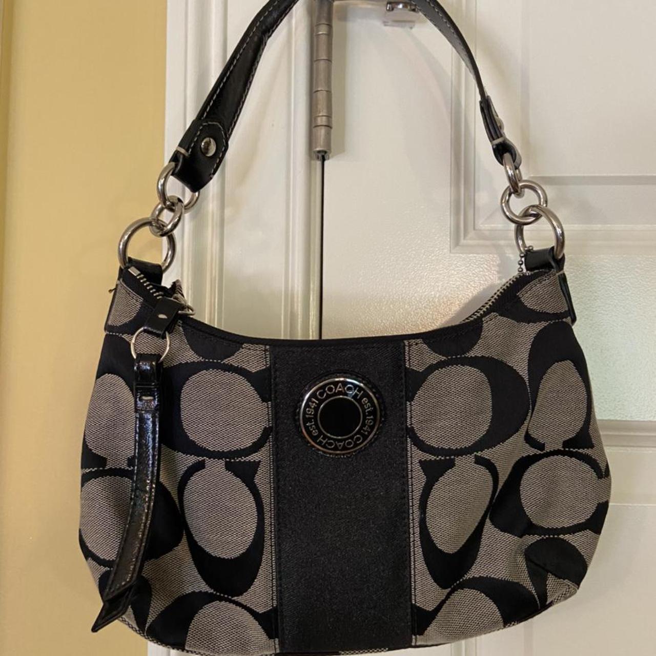 COACH VINTAGE SHOULDER HOBO 19218 BAG -great | Depop