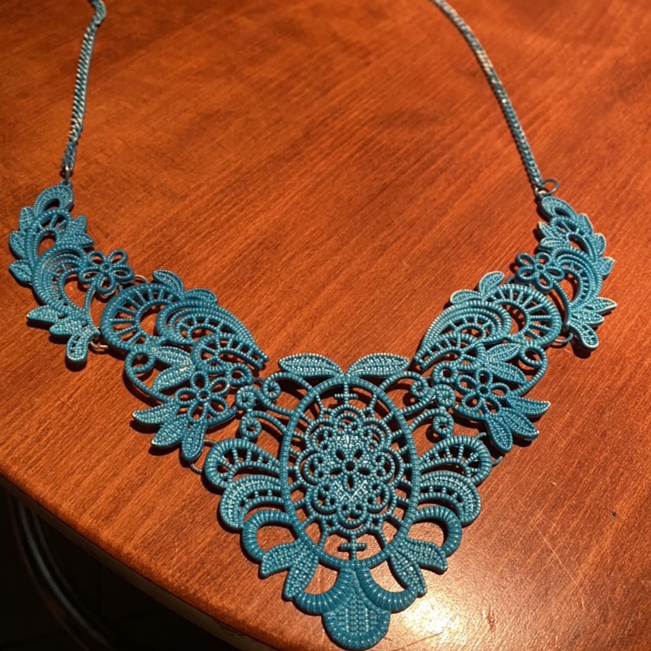 beautiful-blue-metal-textured-necklace-and-earrings-depop