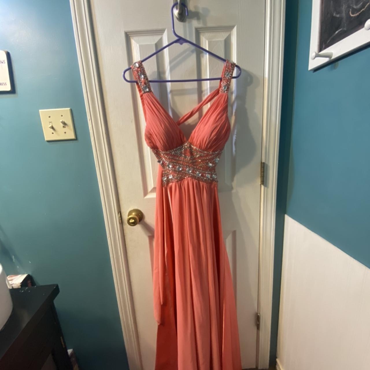 Guess on sale prom dresses