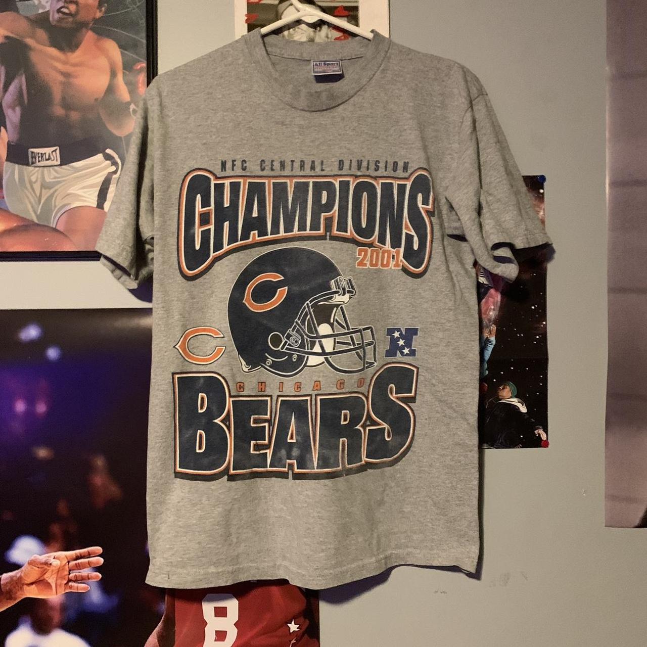 CHICAGO BEARS 2001 NFL CENTRAL CHAMPIONS TEE — • - Depop