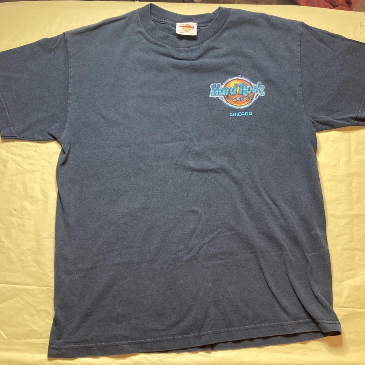 Hard Rock Cafe Chicago World Tour T-Shirt Size... - Depop