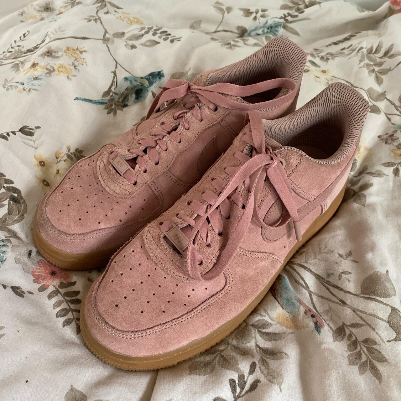 Nike Air Force 1 Low Particle Pink Gum worn out