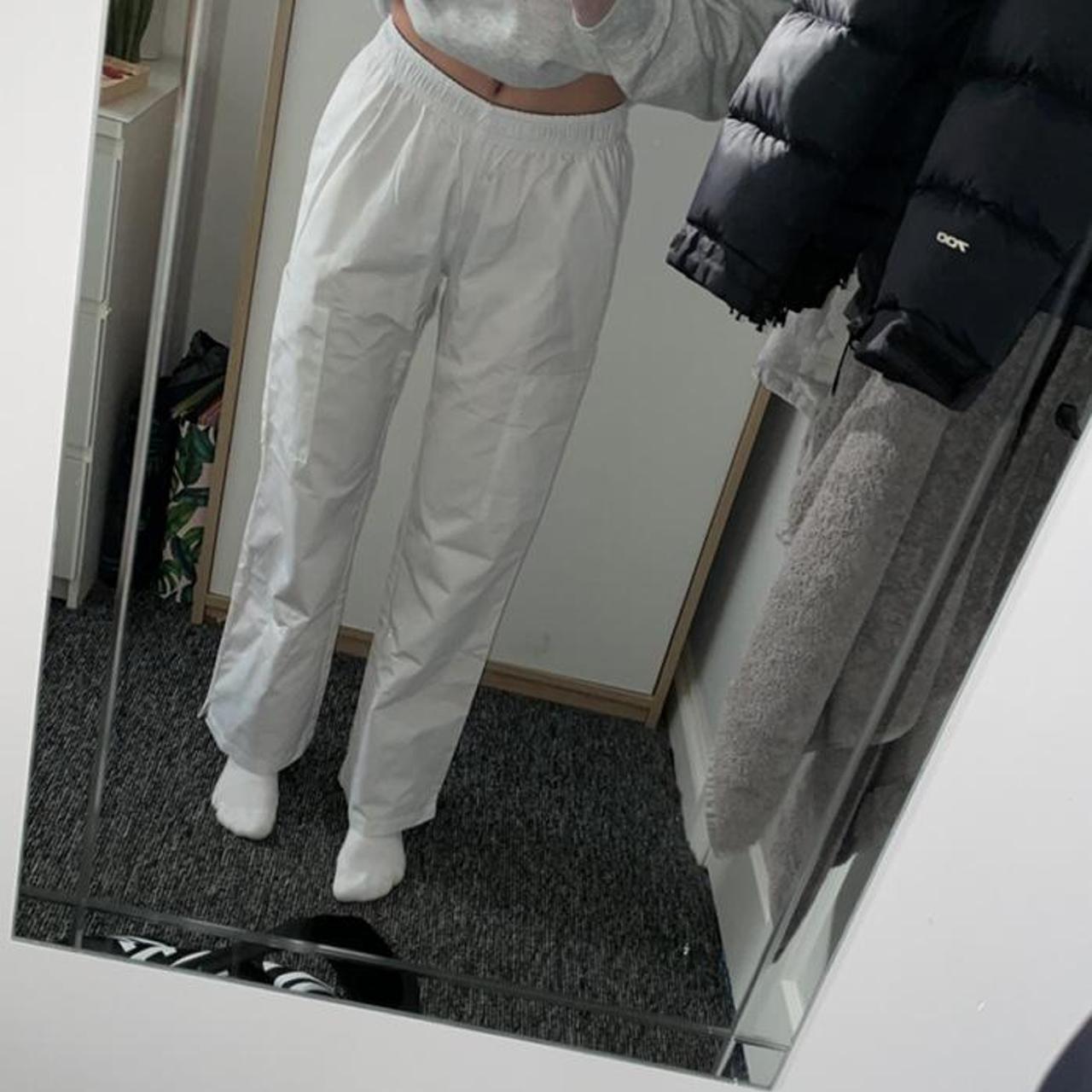 XS Dickies white cargo pants/trousers!! So peng only... Depop