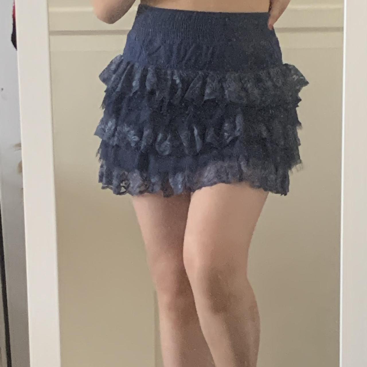 cutest little rara skirt,, wld for size 10... Depop