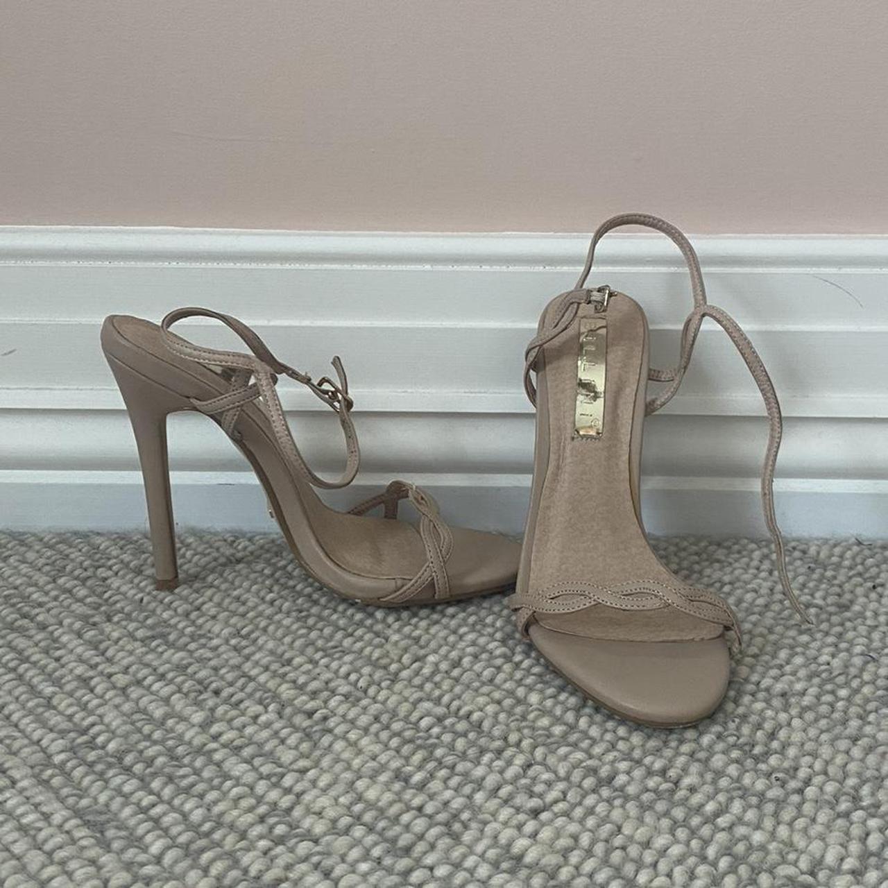 Nude heels clearance size 5.5