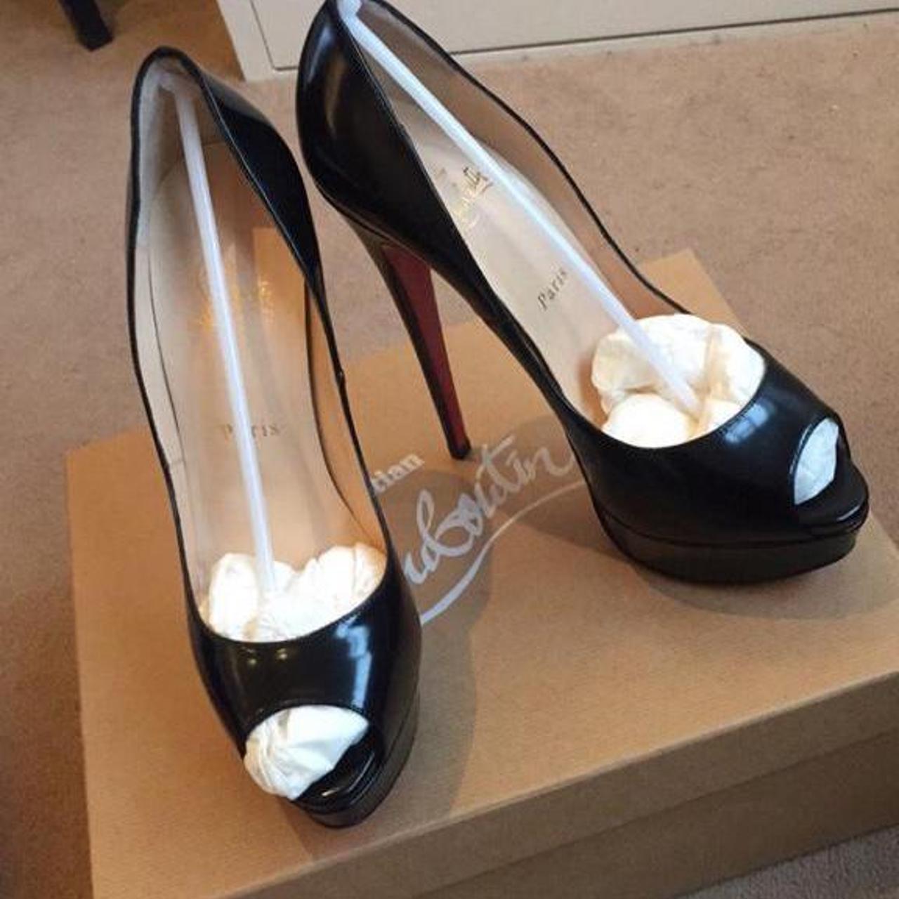 louboutin lady peep