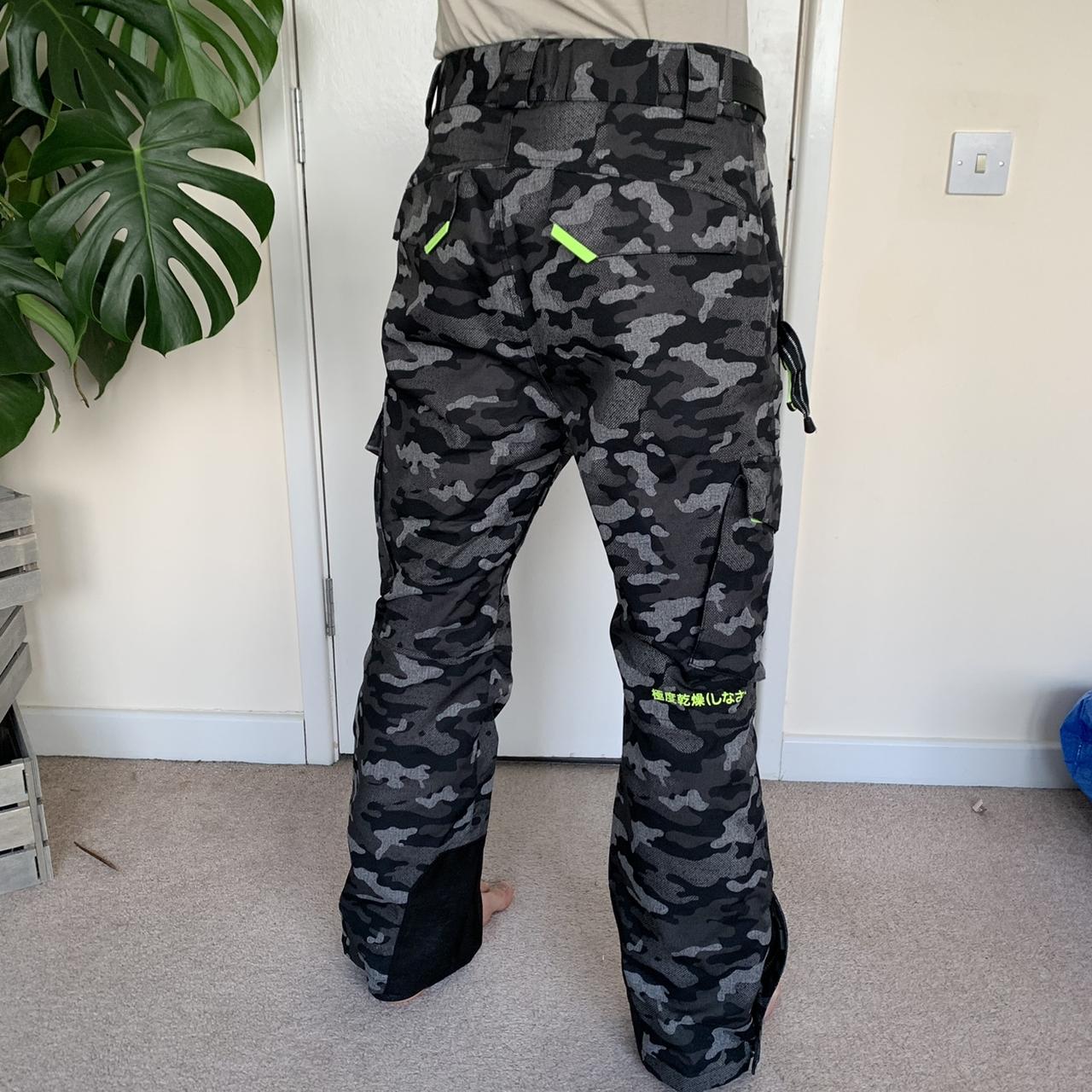 Superdry on sale camo pants