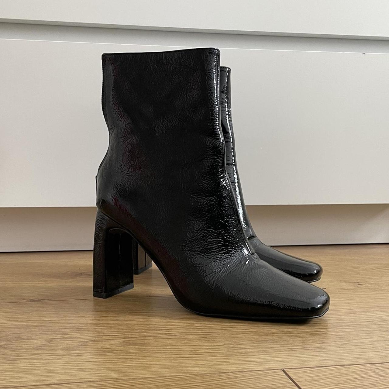 Minelli Paris patent leather heeled boots - Depop