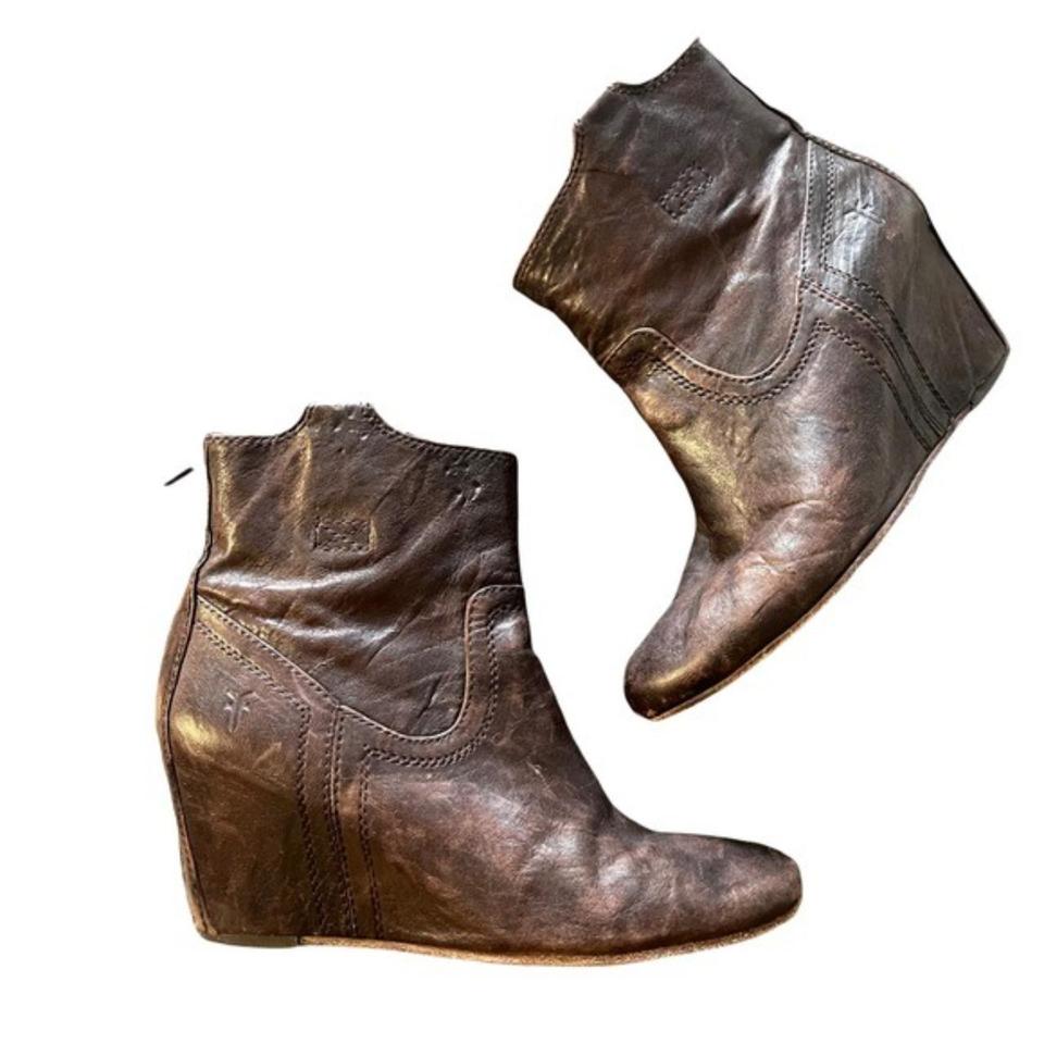 frye carson wedge bootie