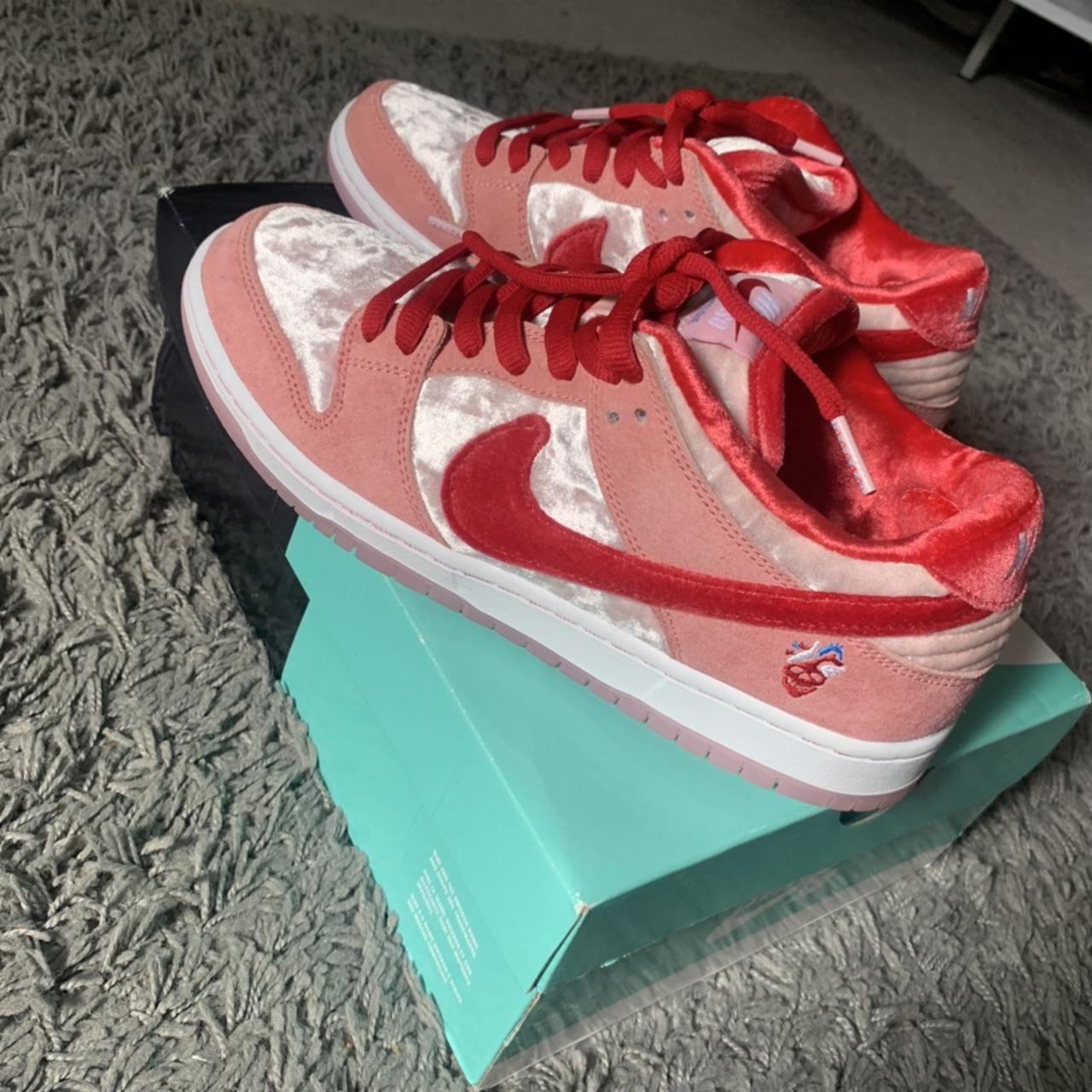 strangelove nike sb dunk low