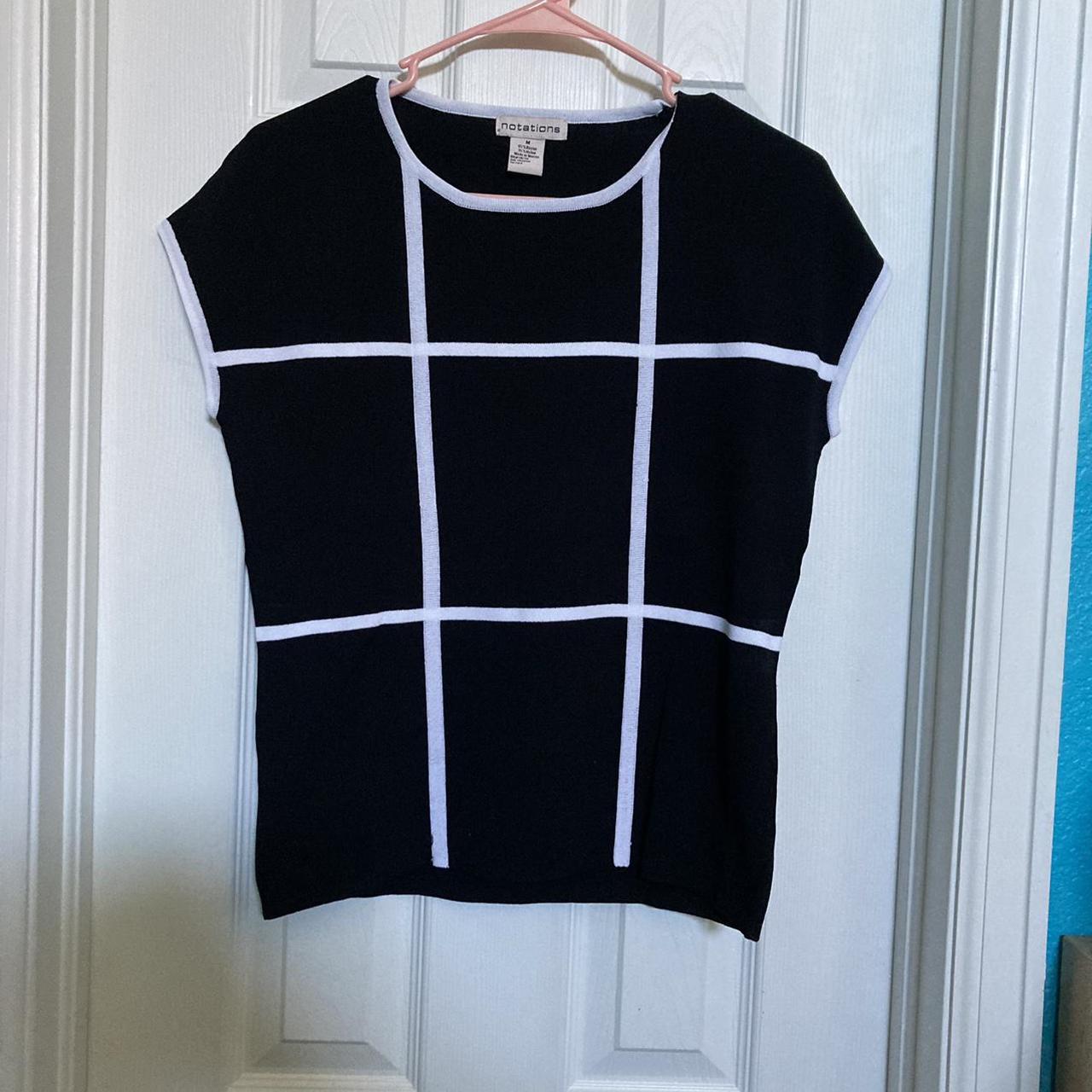 Notations Women's Black and White Jumper
