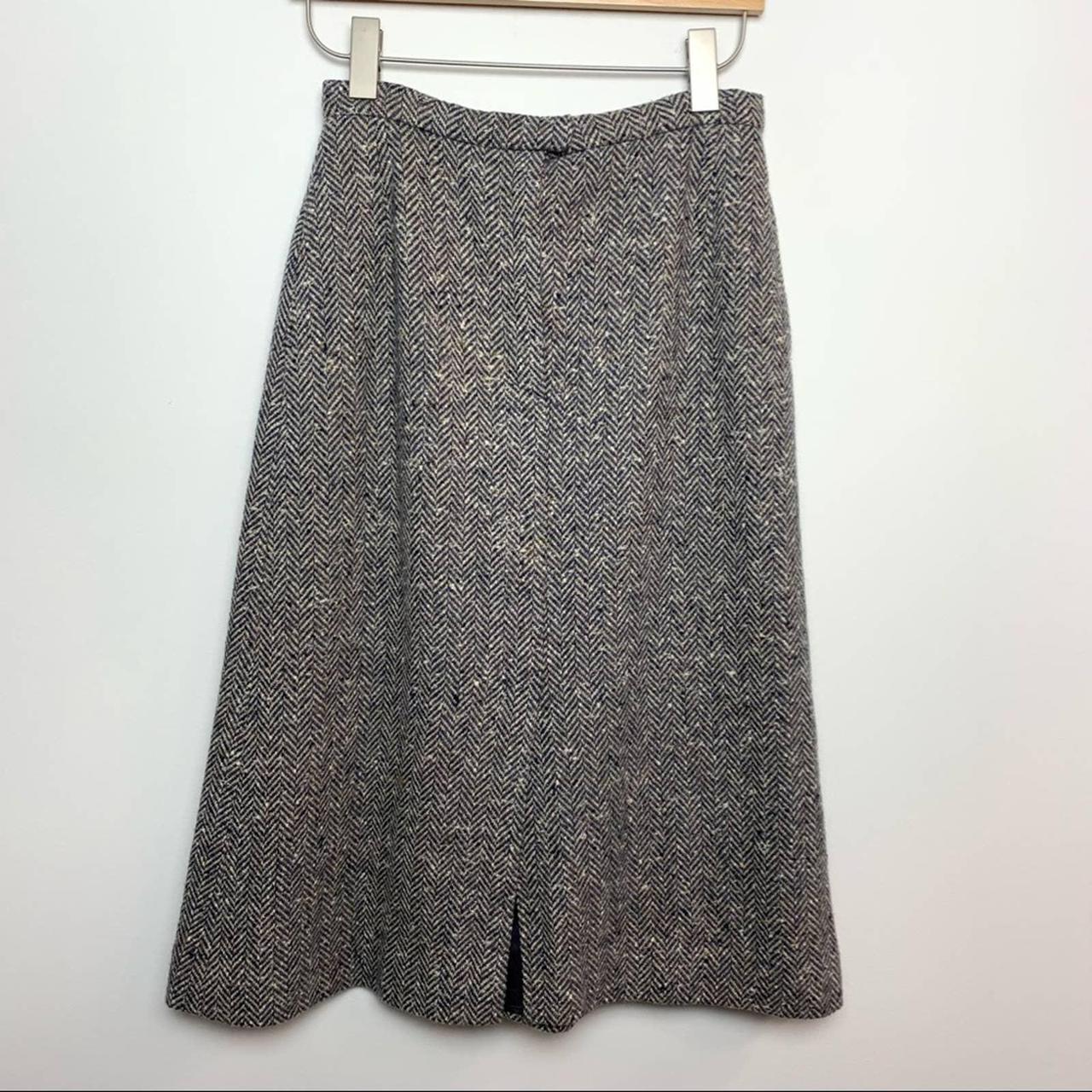 Women's Grey Skirt
