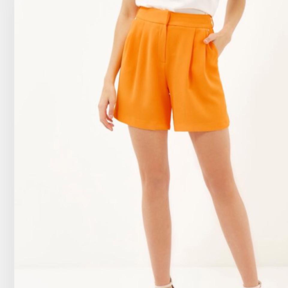 river island orange shorts