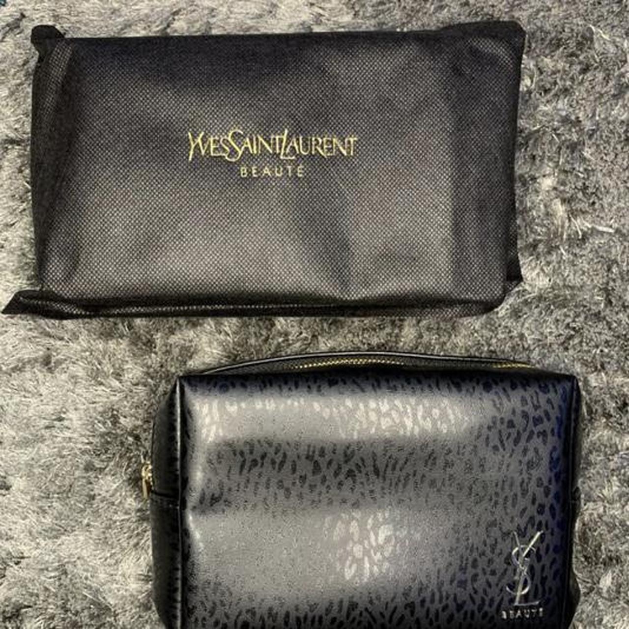 Yves Saint Laurent YSL Makeup Bag Pouch Black Velvet ref.140903
