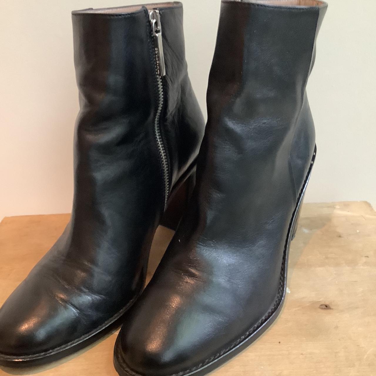 Whistles Women's Black Boots Depop