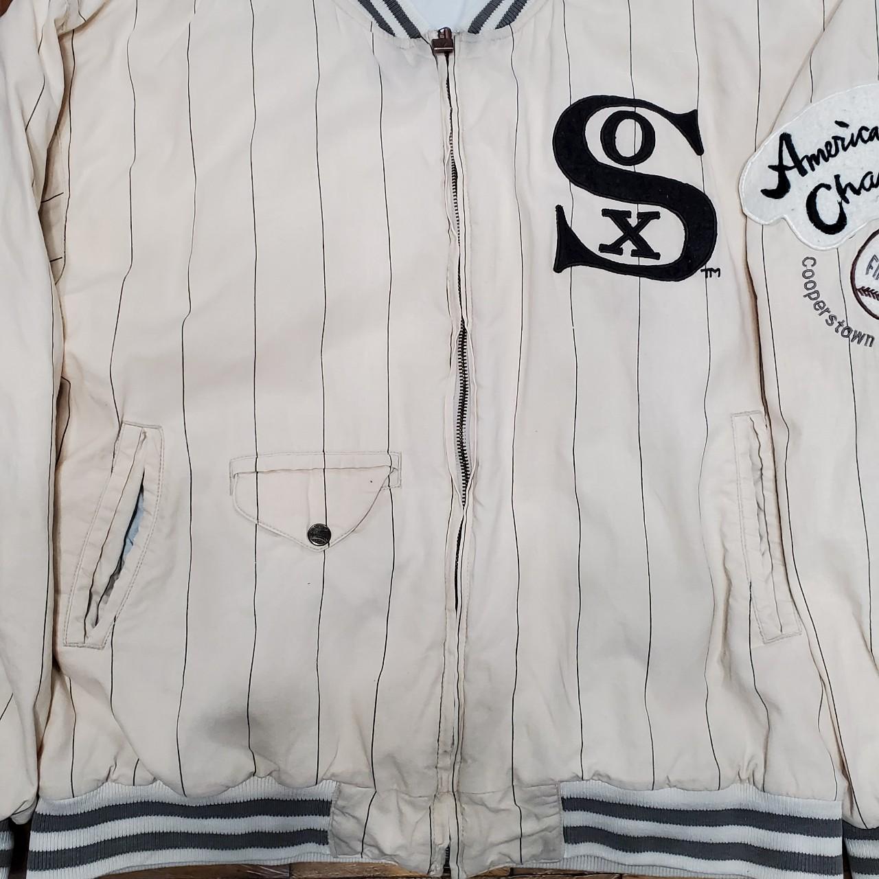 Vintage Chicago White Sox Puffer Jacket. Made by - Depop