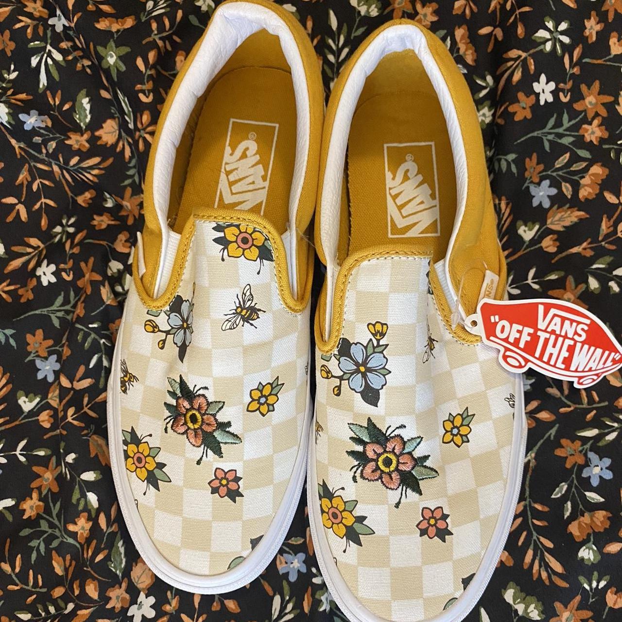 Yellow flower hot sale checkered vans