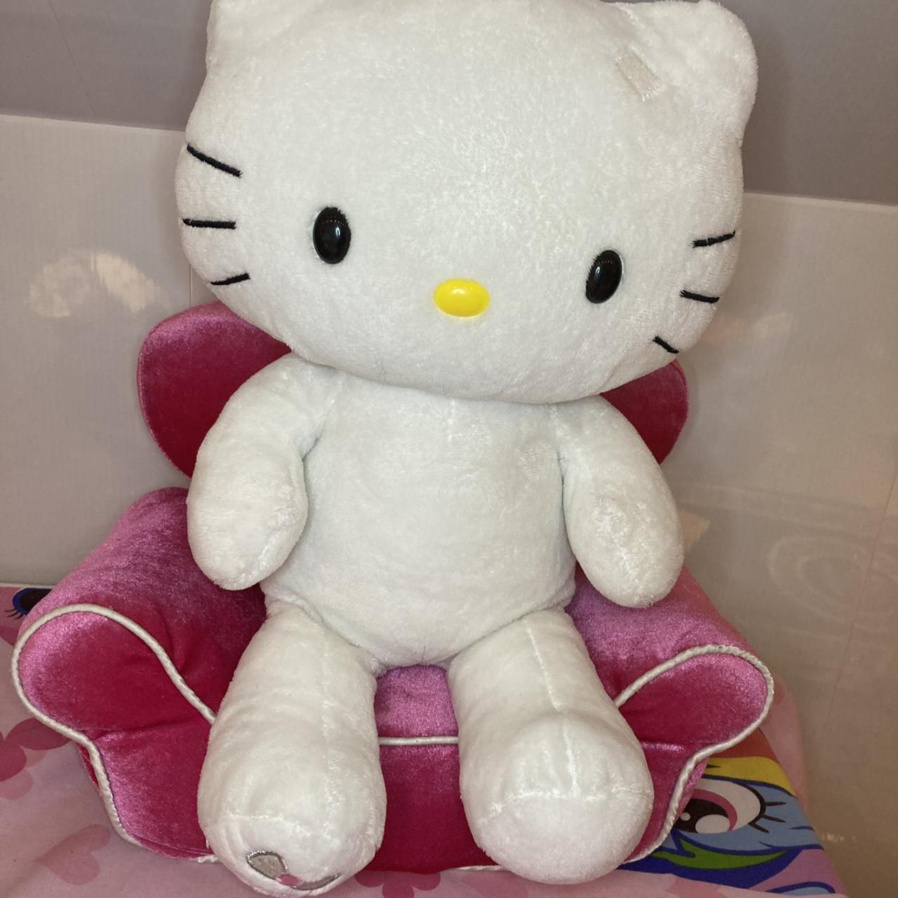 big hello kitty bear