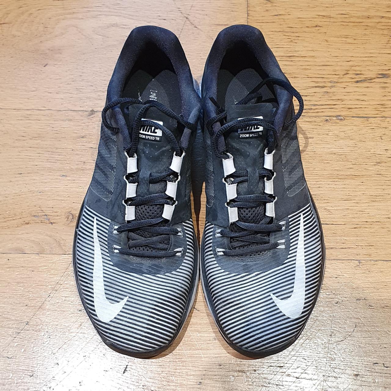 Nike Men's Grey and Black Trainers | Depop