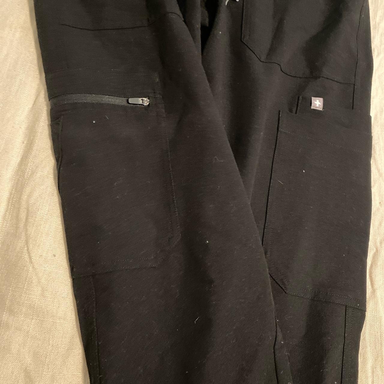 Mens FIGS scrub pants. Slim Jogger style with cargo... Depop