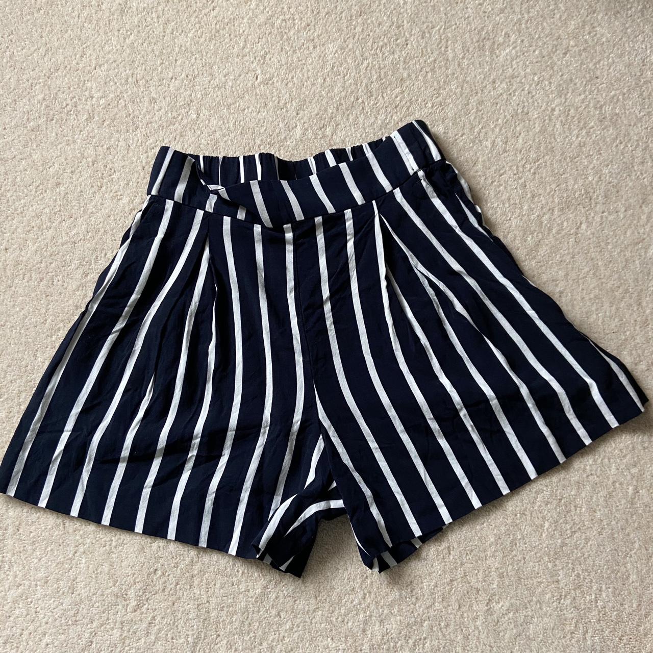 H&M navy blue and white striped shorts THESE HAVE... - Depop