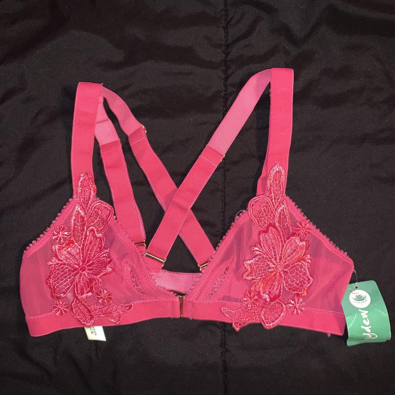 Nordstrom Women's Bra Depop
