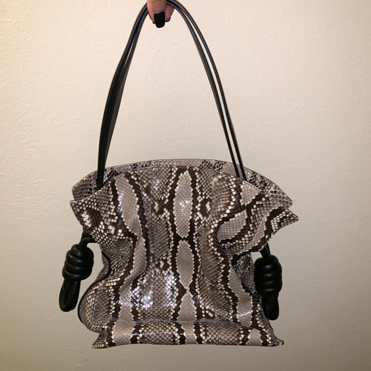 Flamenco knot outlet bag