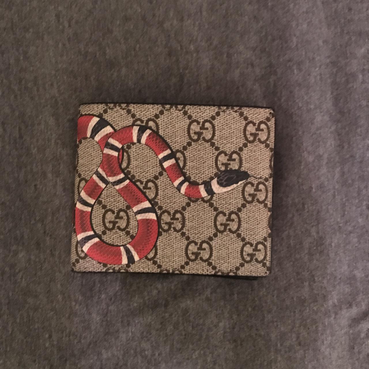 Gucci snake-wallet - Depop