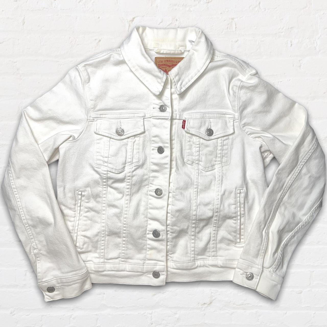 Levi’s White Denim Jacket size XL, fits like S Depop