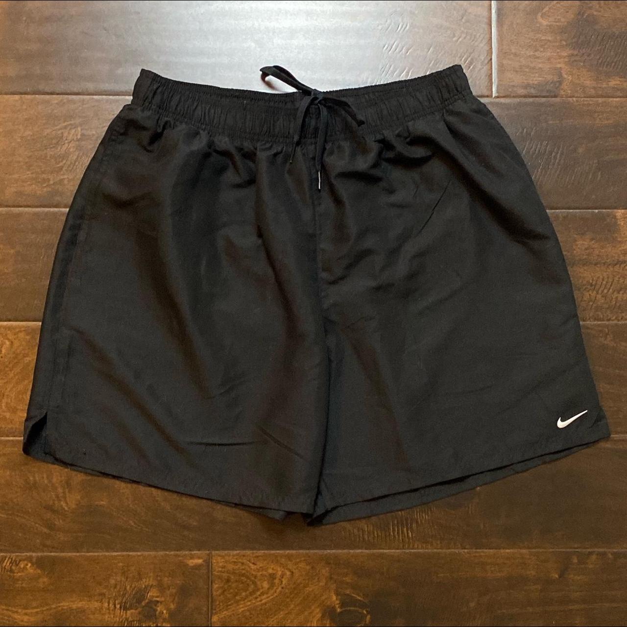 mens black nike shorts with zip pockets