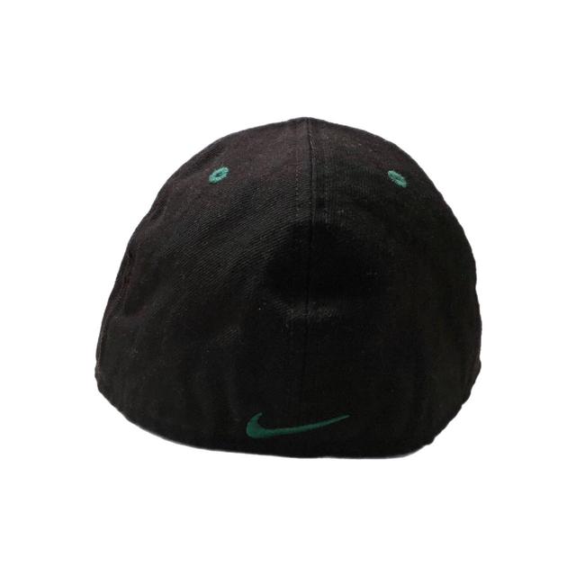 Kyrie nike cheap friends hat