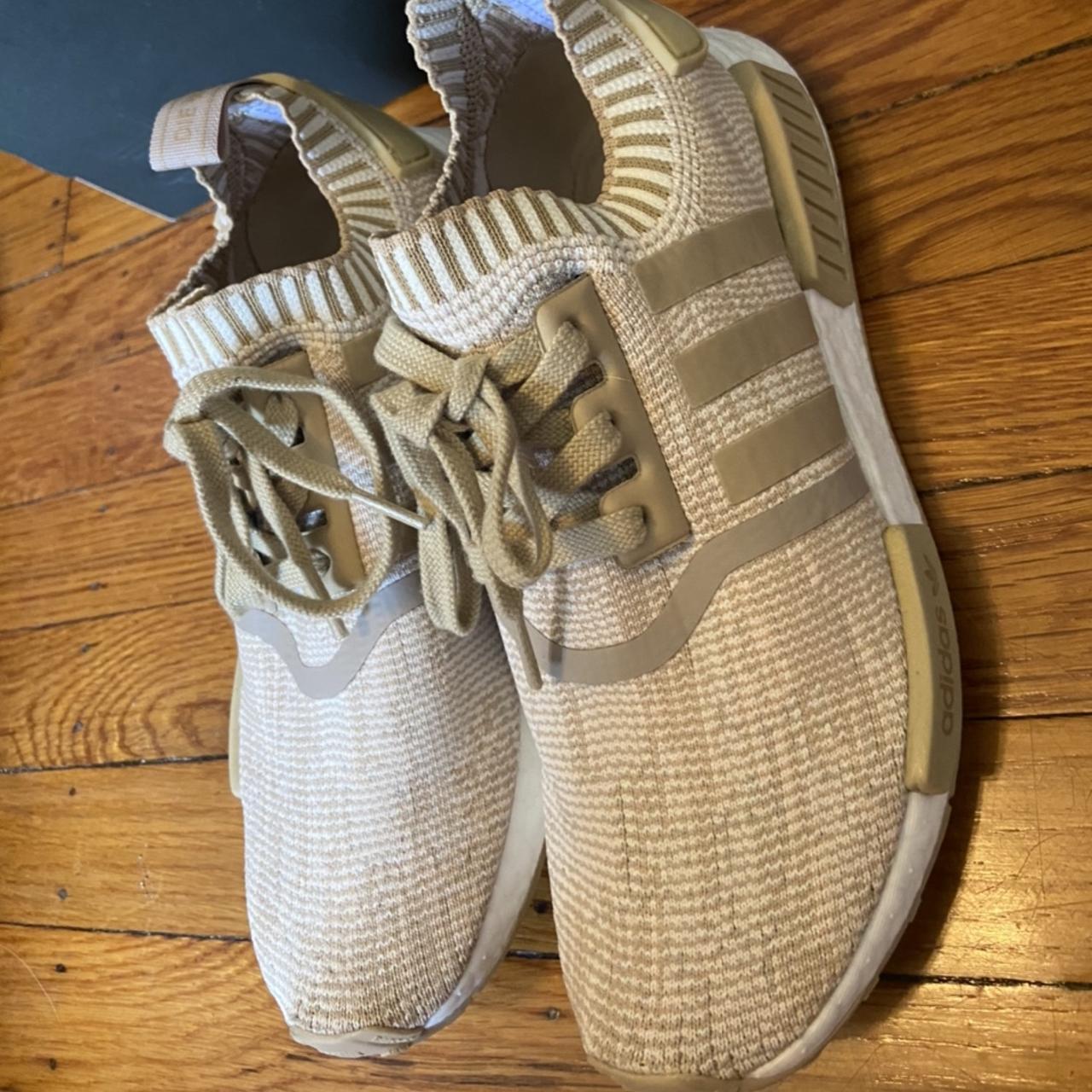 Adidas colourless nmd camel