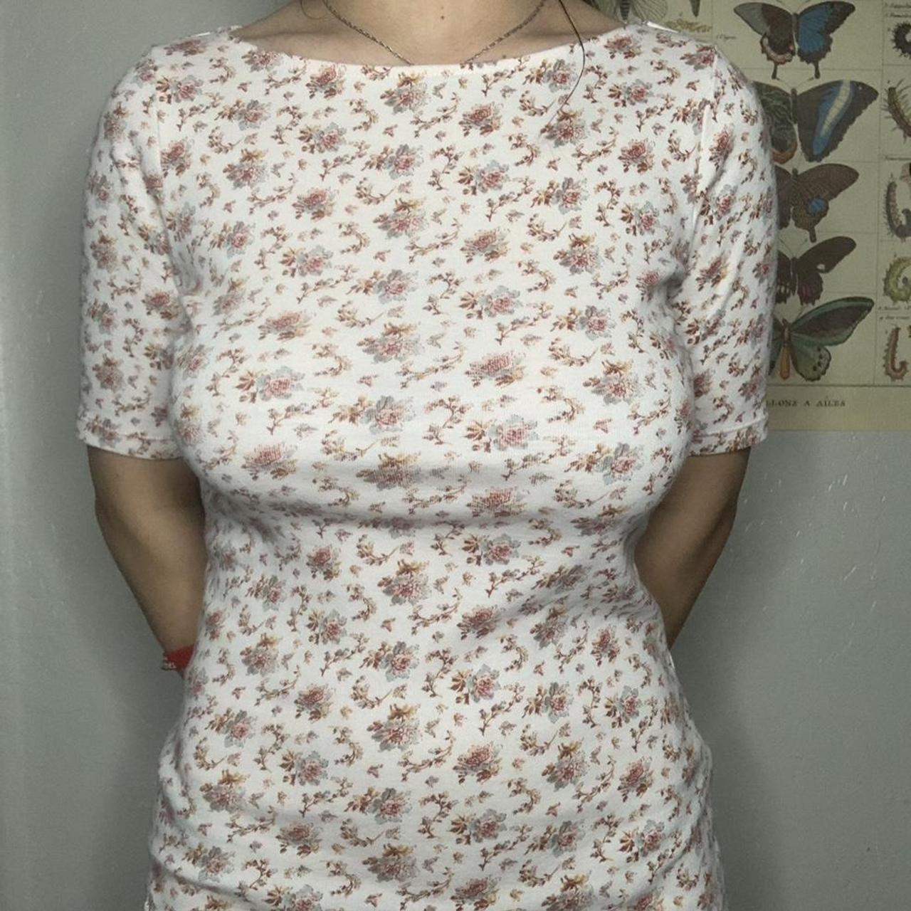 Lauren Ralph Lauren Floral Print Gold Accent Blouses... Depop