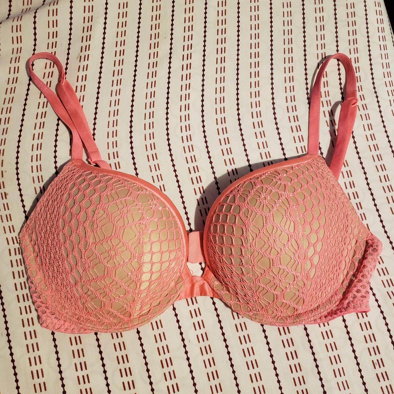 Really cute pink Victoria Secret bra. It's the Very - Depop